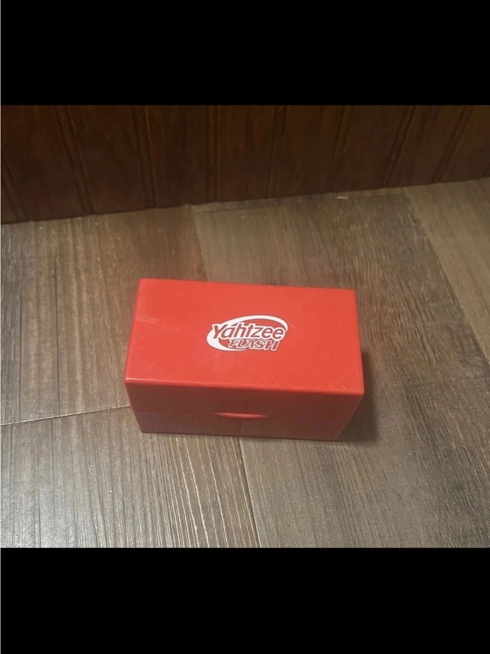Yahtzee Flash Red Game Box